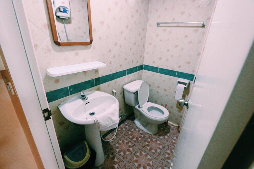 S-One Guesthouse Pattaya Quarto foto